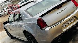 کرایسلەر 300